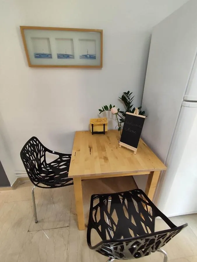Haris Modern Apt. Near The Sea Θεσσαλονίκη