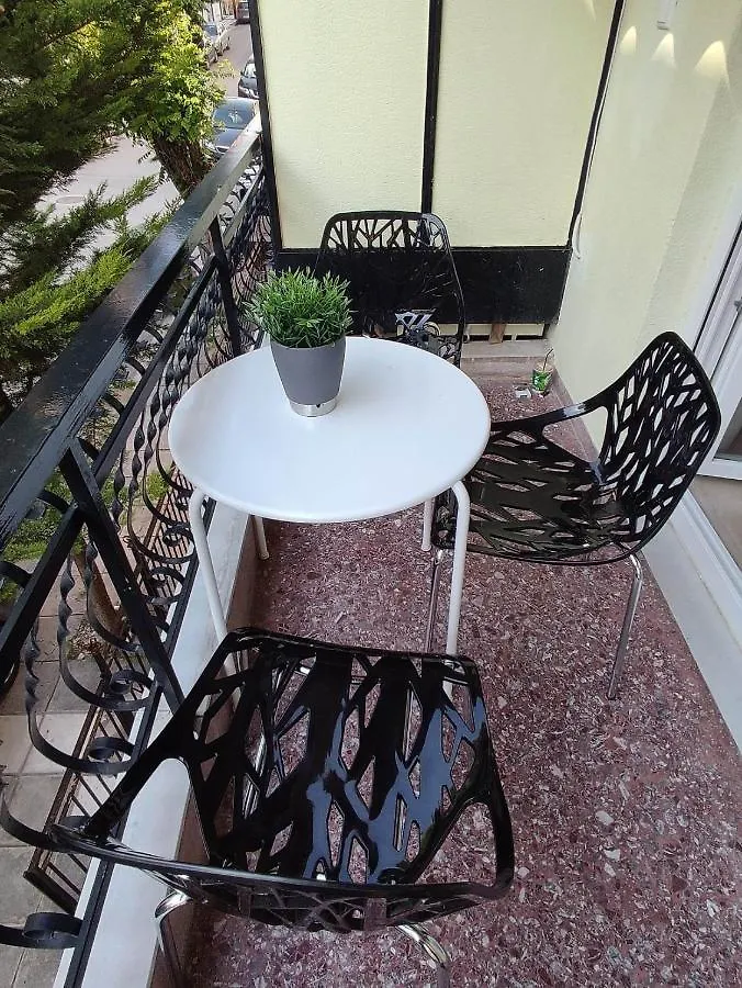 Haris Modern Apt. Near The Sea Θεσσαλονίκη 0*,